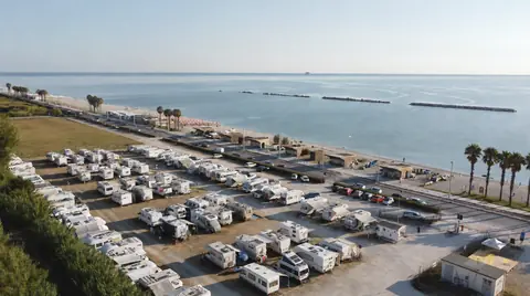 L'area camper di Porto Sant'Elpidio sul mare Adriatico