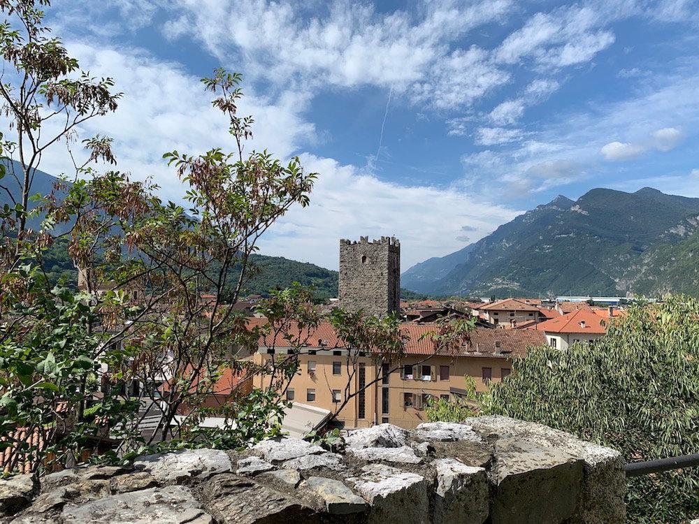 Cividate Camuno – il centro storico e la torre medievale